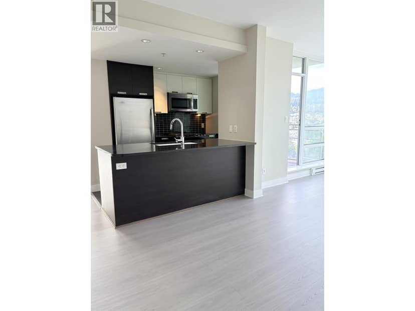 2303 2968 GLEN DRIVE, Coquitlam, photo 6