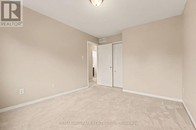 410 Sultan Street — photo 21 of 37