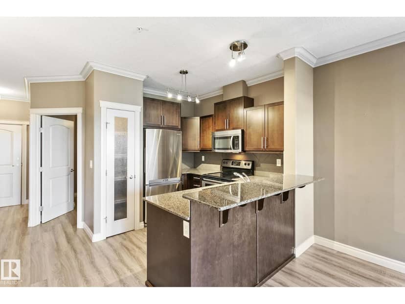 #334 10121 80 AV NW, Edmonton, photo 6