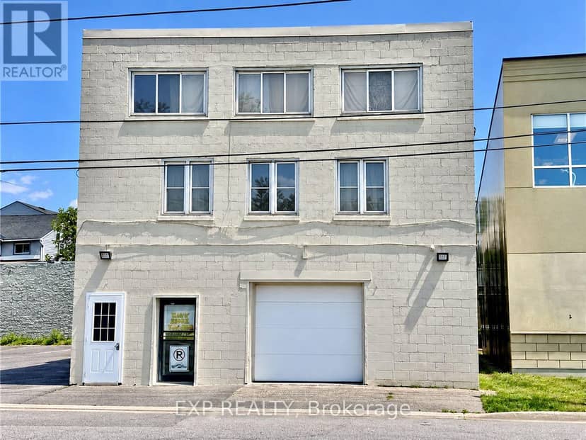 447 Main Street E, North Bay, photo 2