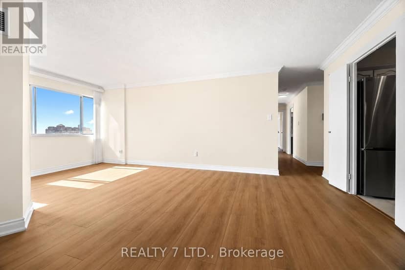 1507 - 50 Elm Drive E — photo 3 of 40