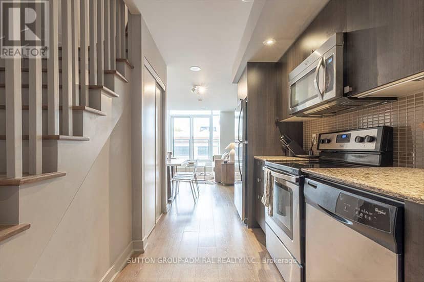 221 - 775 King Street W — photo 4 of 35
