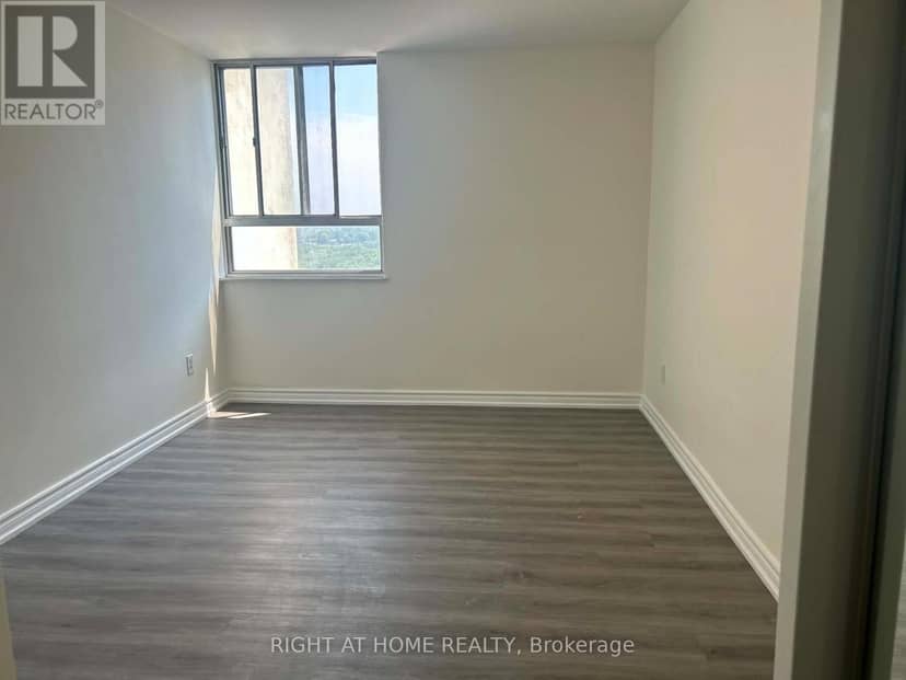 1508 - 5 Massey Square — photo 13 of 30
