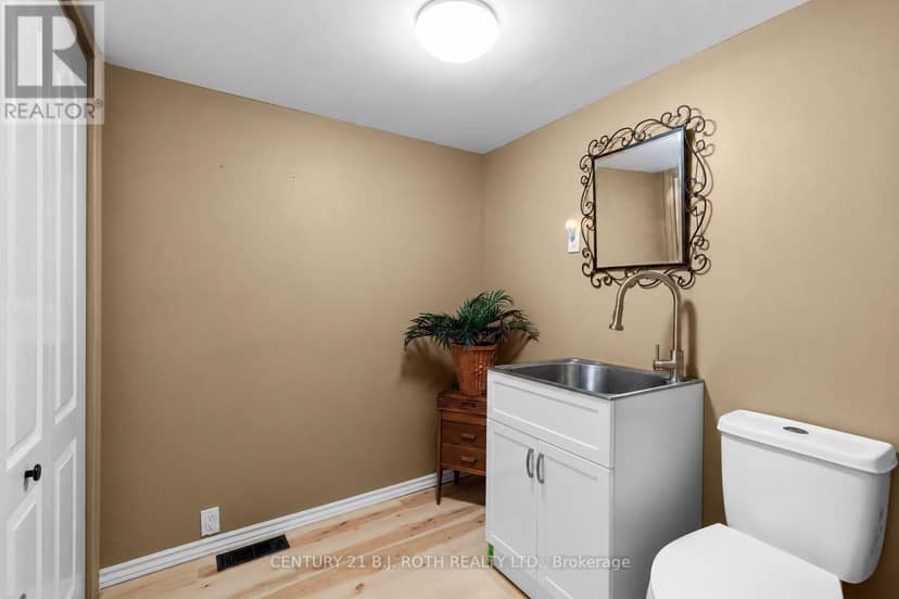 38 Cameron Drive — photo 15 of 29