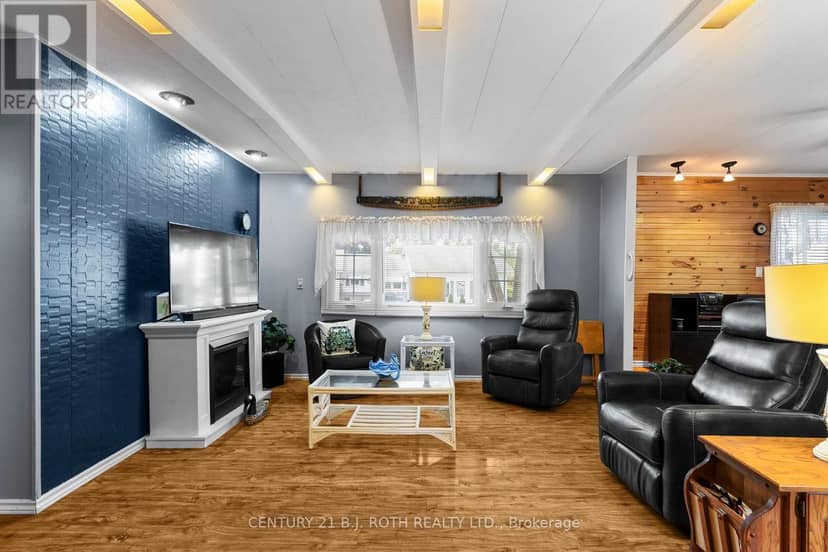 38 Cameron Drive — photo 4 of 29