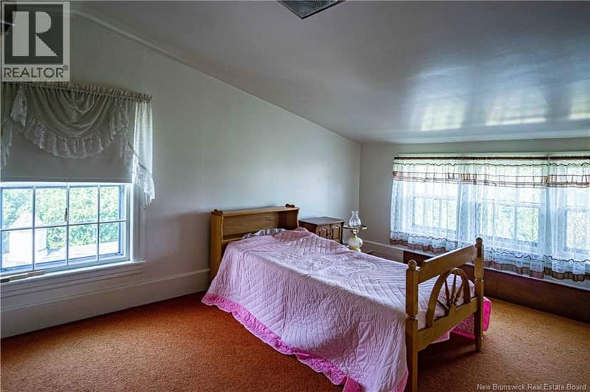 55 Hillcrest Street — photo 26 of 36