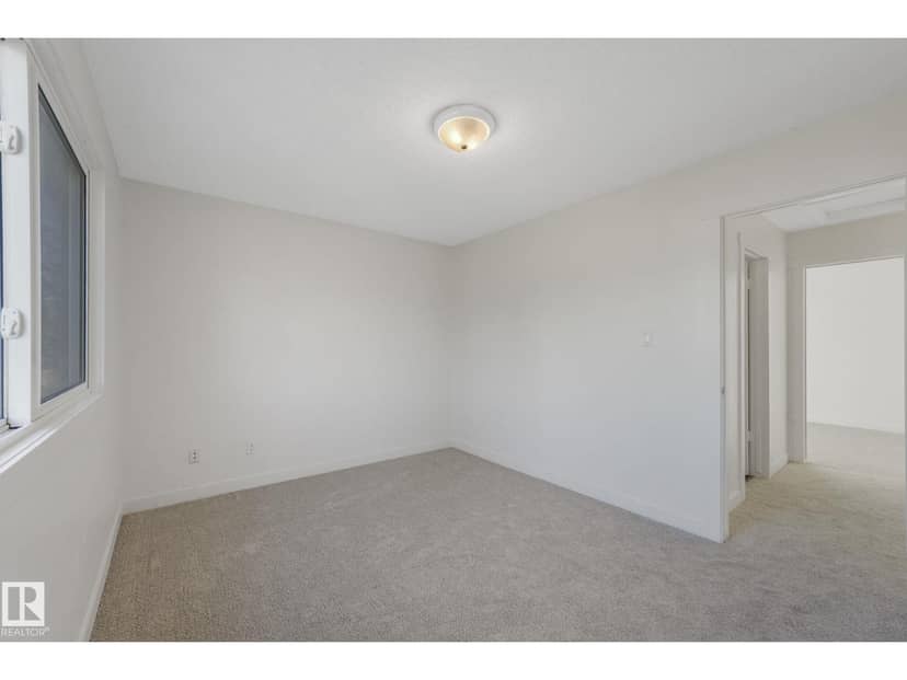 5833 Riverbend Rd NW — photo 32 of 40