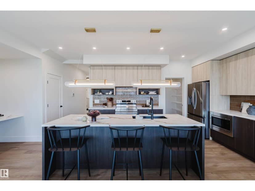 22 Clichy CL, St. Albert