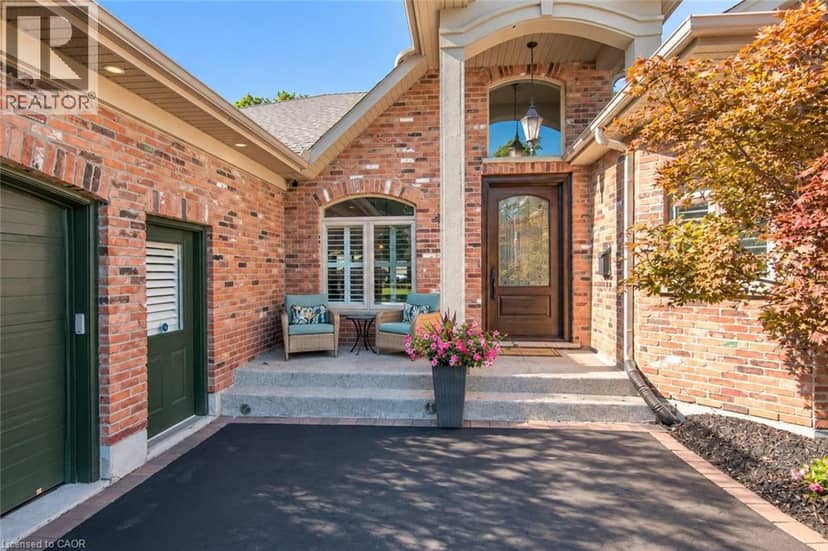 504 PLEASANT BAY Court, Waterloo, photo 2