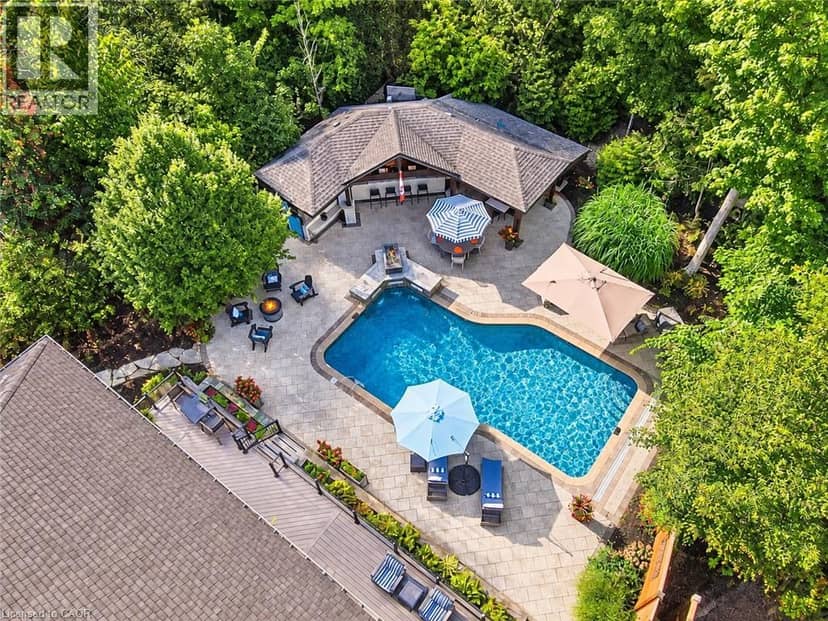 504 PLEASANT BAY Court, Waterloo, photo 3