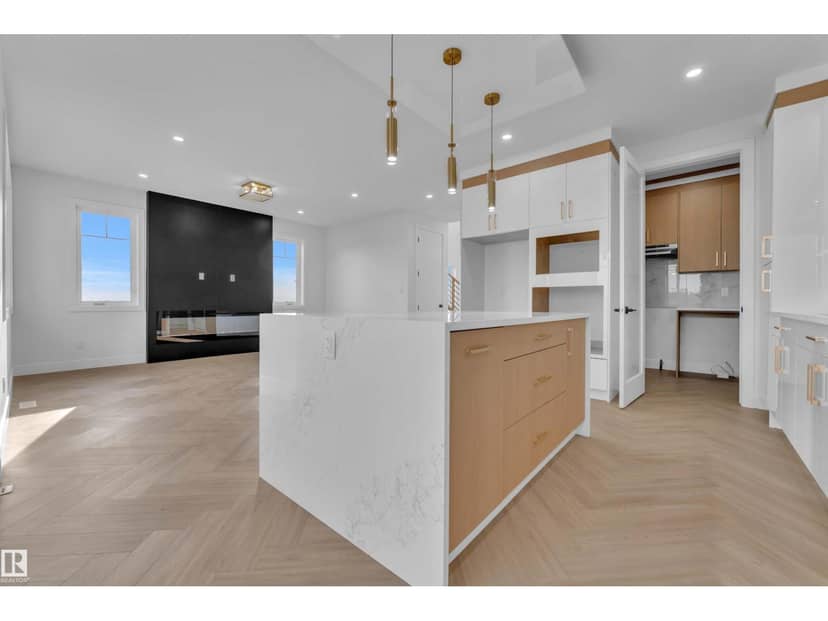 465 Crystal Creek LI — photo 19 of 40
