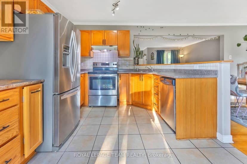 36 Saffron Court — photo 12 of 39