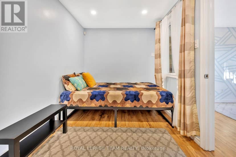36 Saffron Court — photo 14 of 39