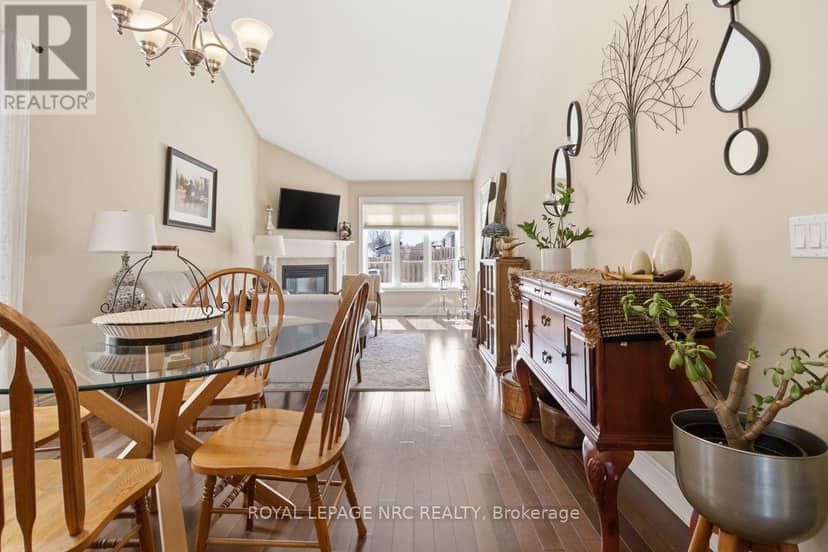 3945 Village Creek Drive — photo 10 of 28