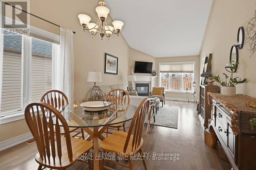3945 Village Creek Drive — photo 9 of 28