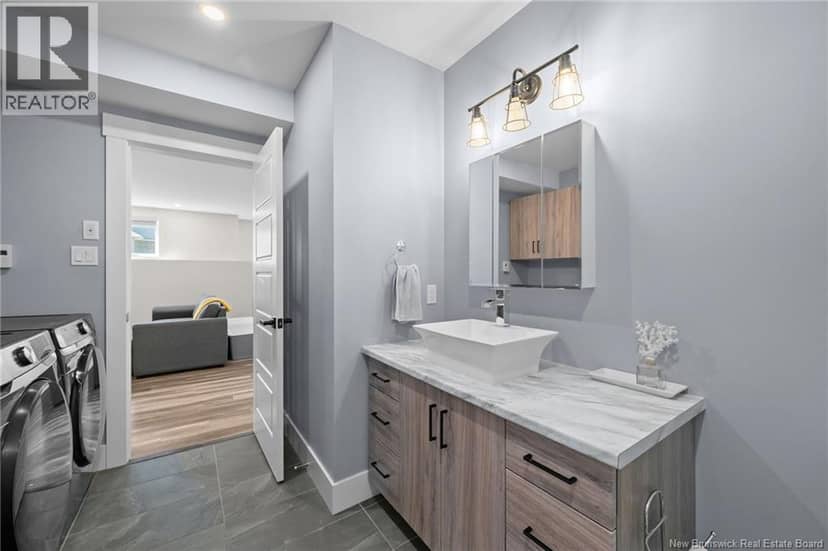 14 Robert Street — photo 33 of 40