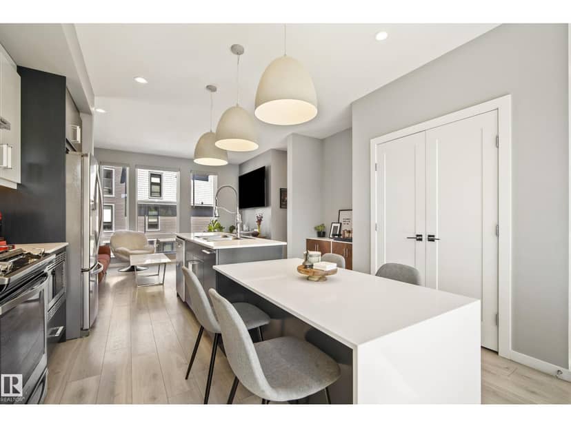 #118 1304 Rutherford Rd SW — photo 11 of 40