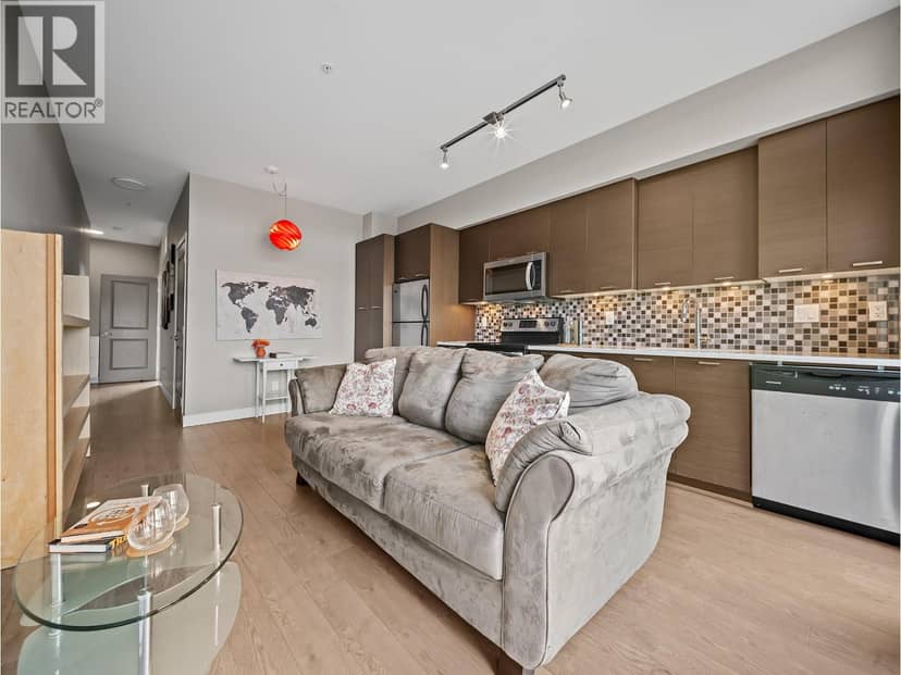 301 4372 FRASER STREET, Vancouver, photo 6