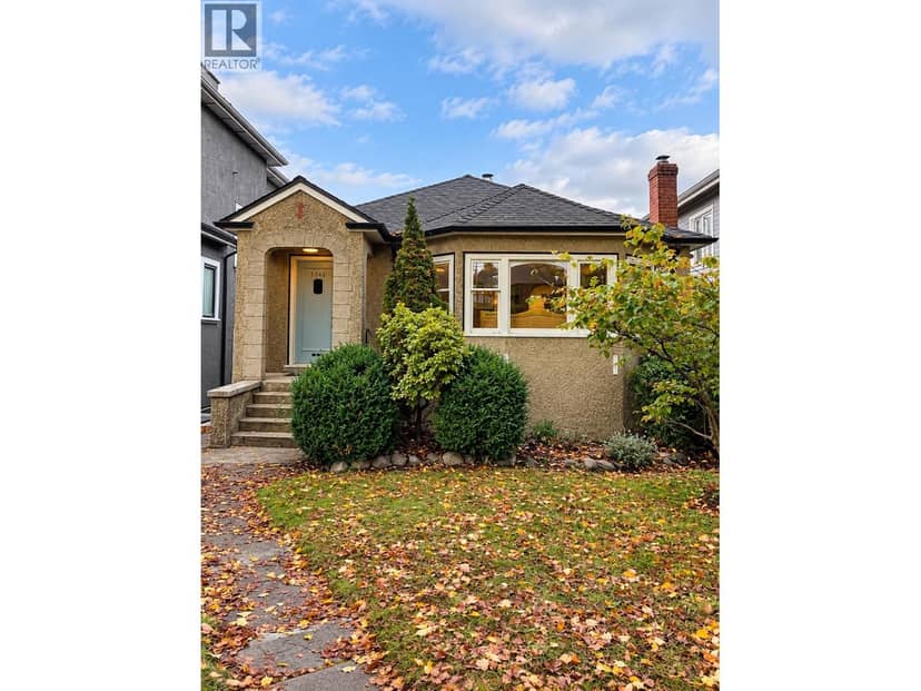 4147 W13TH AVE, Vancouver