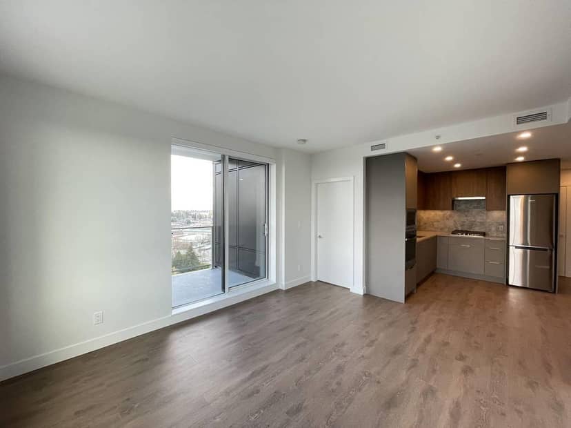4XX 13359 OLD YALE RD, Surrey