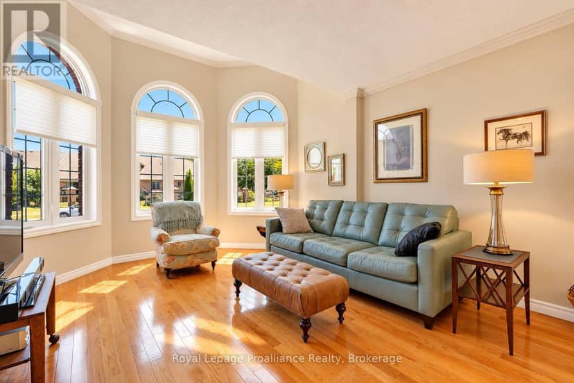 30 Heartwood Drive — photo 8 of 40