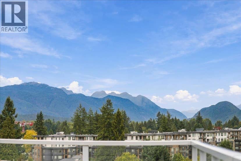 604 707 COMO LAKE AVENUE, Coquitlam