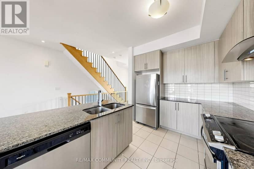 221 Harding Park Street — photo 17 of 39