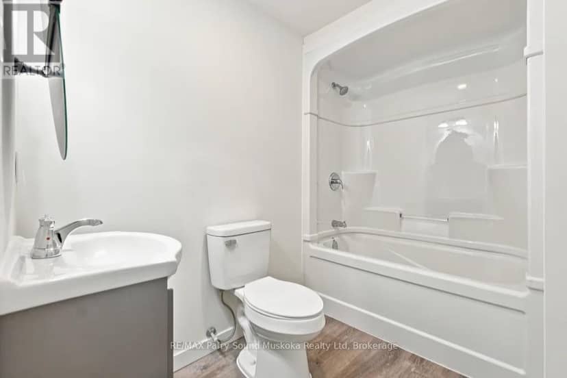18 William Street — photo 12 of 40