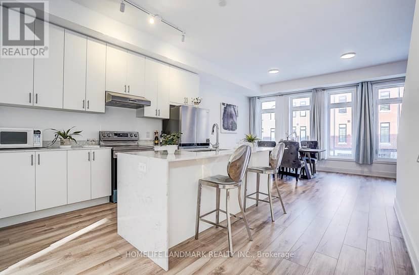 27 Chestnut Court, Aurora, photo 8