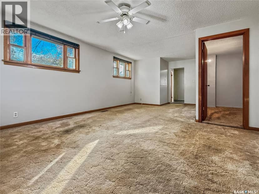 206 6th AVENUE NW — photo 4 of 19