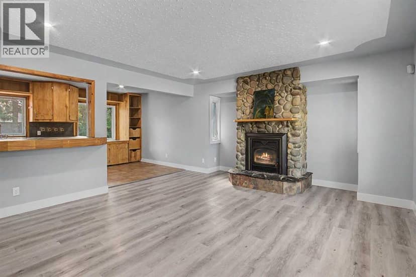 18 Collingwood Place NW, Calgary, photo 7