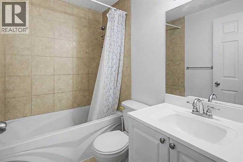 18 Collingwood Place NW — photo 27 of 40