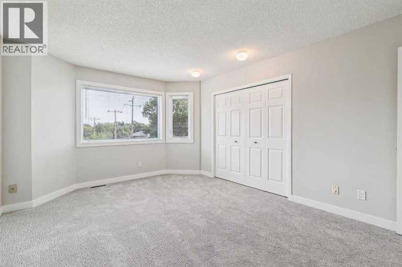 1411 1 Street NE — photo 22 of 39