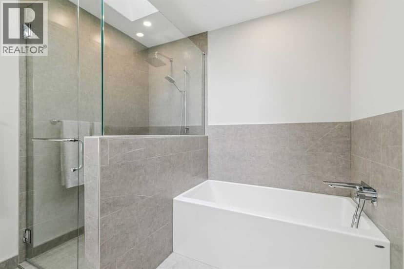 1411 1 Street NE — photo 25 of 39