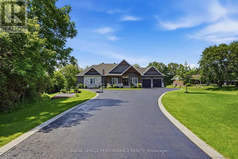 1560 Sandy Hill Road, Champlain, photo 2