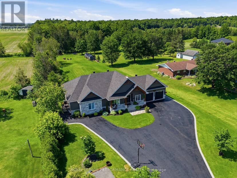 1560 Sandy Hill Road, Champlain, photo 4