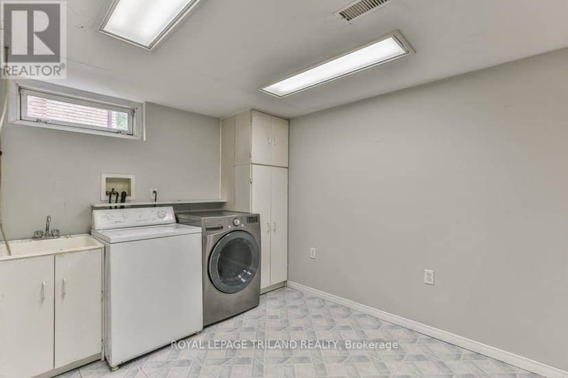 15 Talavera Crescent — photo 36 of 40