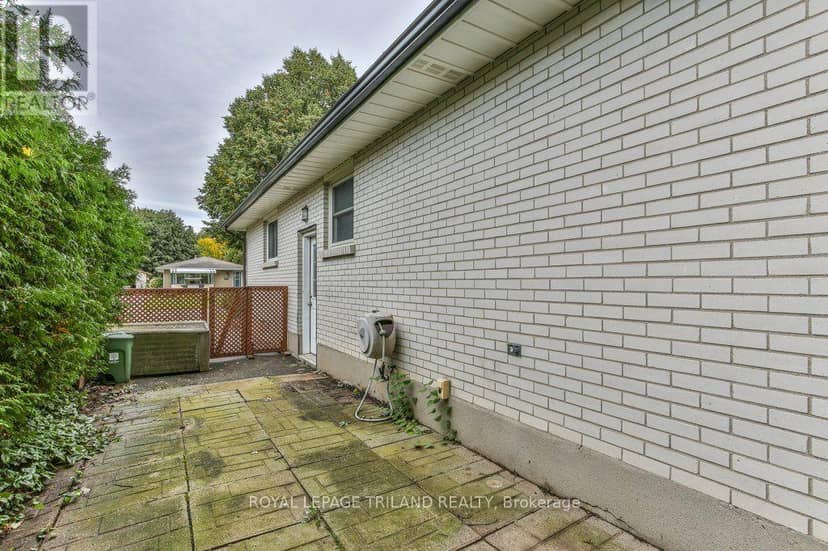 15 Talavera Crescent — photo 39 of 40