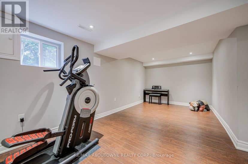 37 - 2766 Folkway Drive — photo 34 of 40