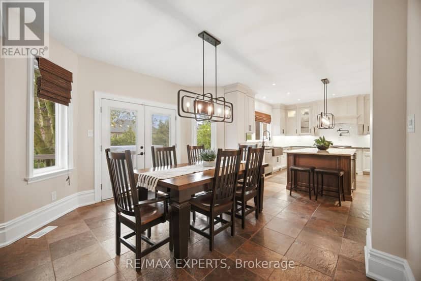 904 Damascus Court — photo 12 of 34
