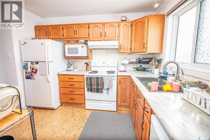 C2 532 River STREET E — photo 9 of 22