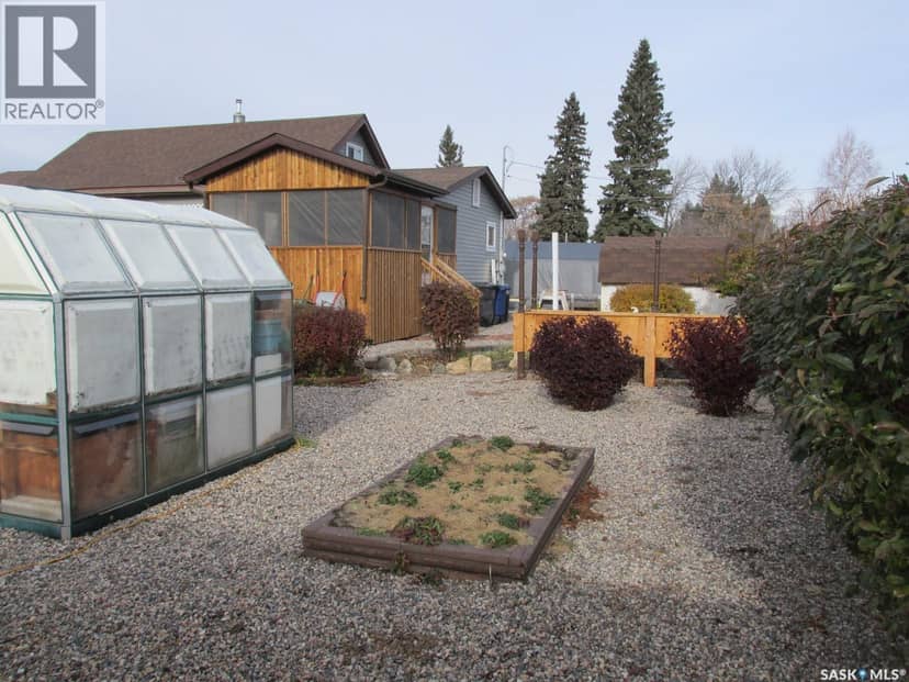 302 Rustad AVENUE, White Fox, photo 6