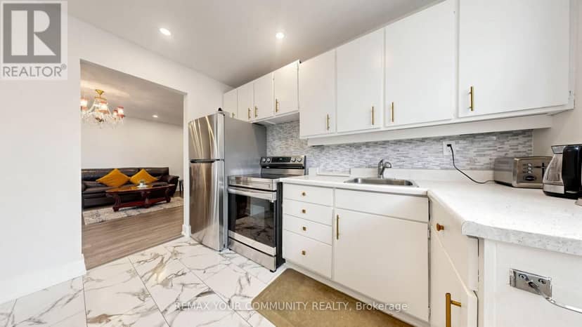 59 Davis Road — photo 17 of 37