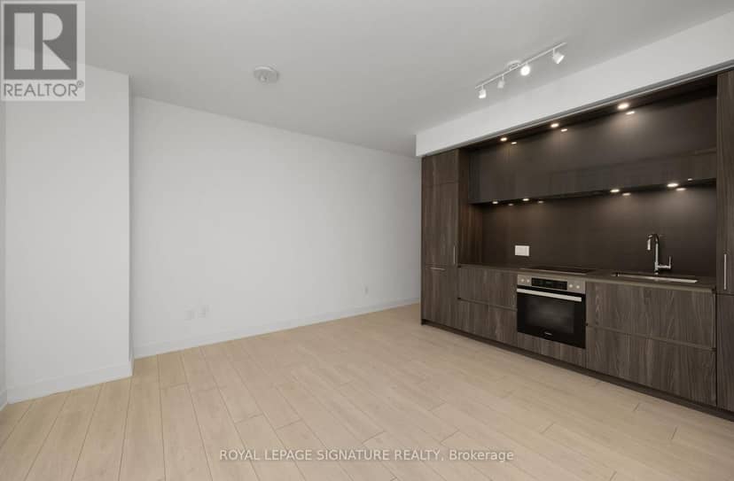 525 - 15 Mercer Street — photo 8 of 22