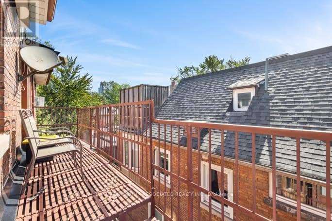 415 Brunswick Avenue — photo 14 of 22