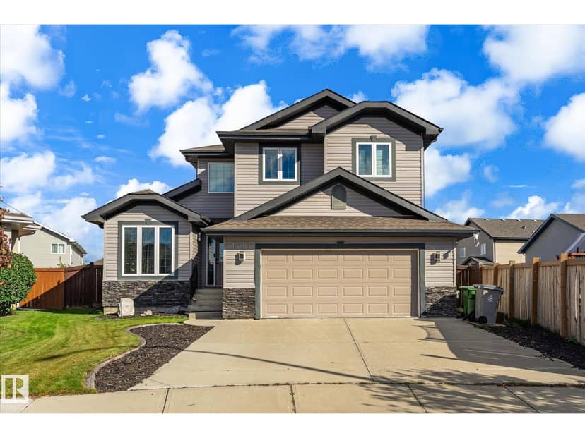 10405 98 ST, Morinville, photo 2