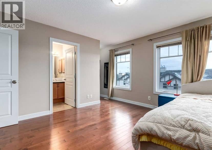 12 Royal Oak Lane NW — photo 16 of 35