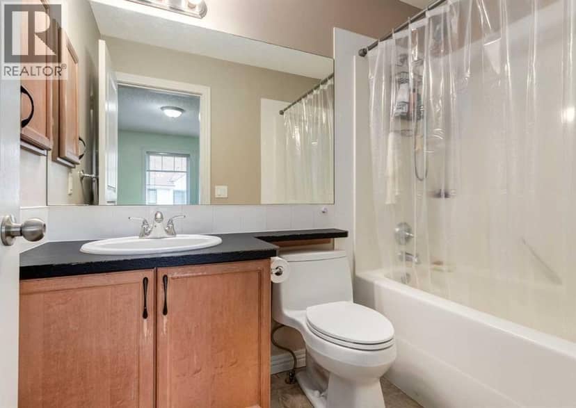 12 Royal Oak Lane NW — photo 24 of 35