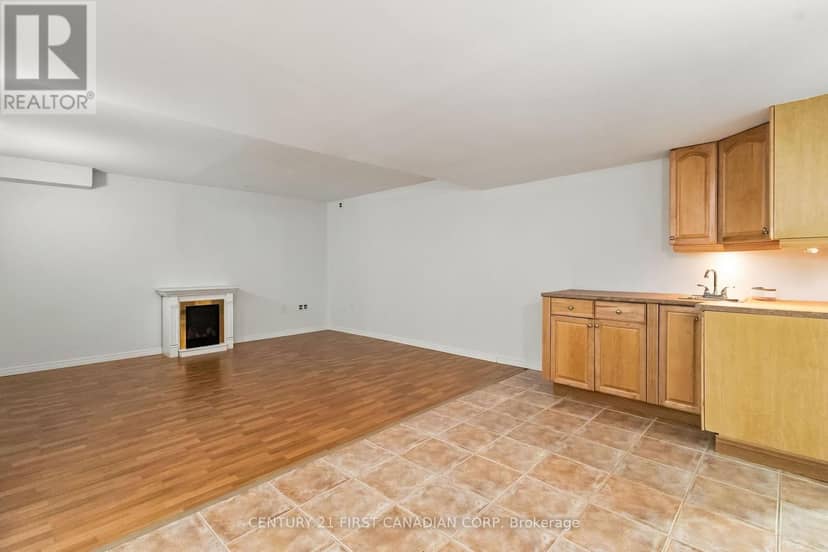 23 - 20 Kernohan Parkway — photo 19 of 29