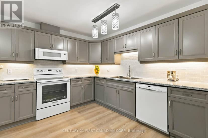 23 - 20 Kernohan Parkway, London South, photo 5